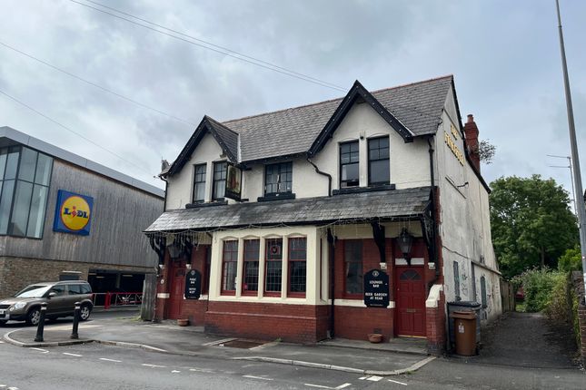 Thumbnail Pub/bar for sale in Station Road, Cardiff