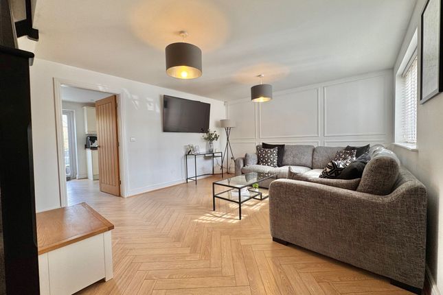 11 Tommy Brown Close, Leicester photo 3