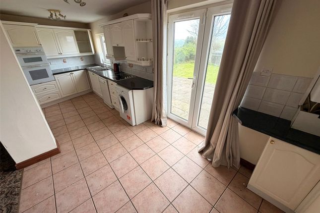 207, New Street, Bolton photo 4