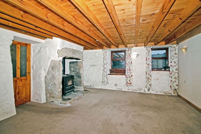 4 Gilberts Row,, Carleen, Helston photo 4