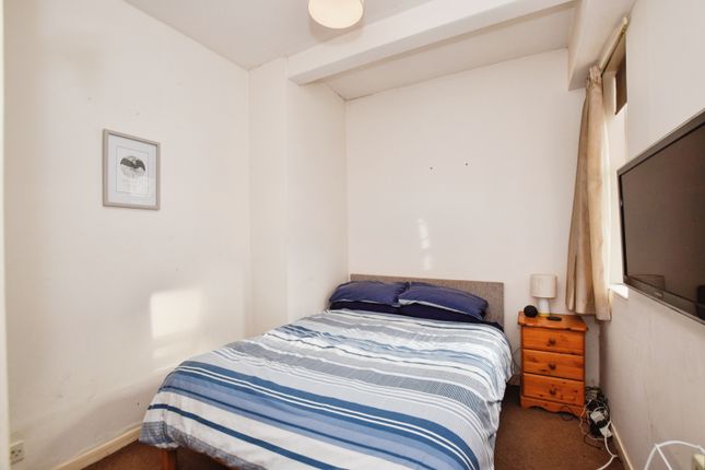 Flat for sale in Main Street, Perth