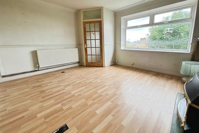 390, Moorside Road, Bradford photo 4