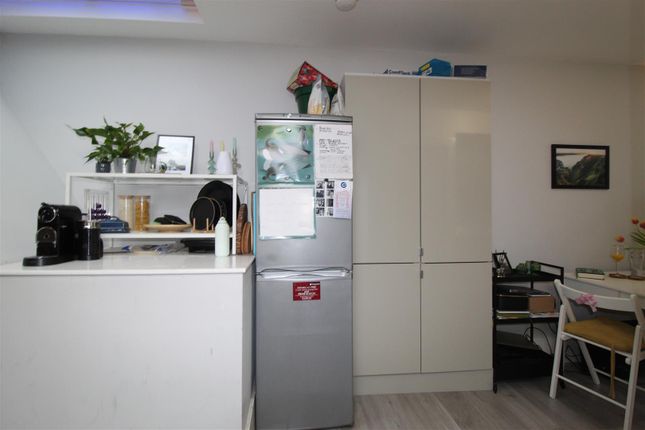 Flat 3, 66, Vesper Road, Leeds photo 3
