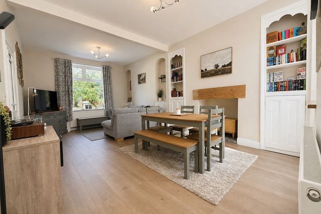 31, Collwyn Street, Porth photo 2