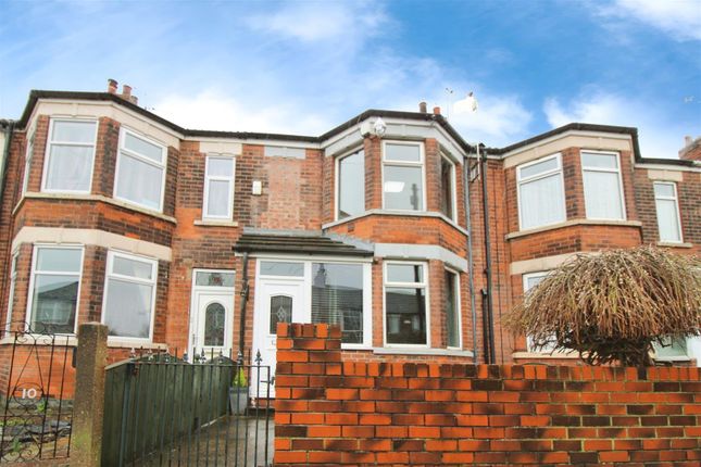 Terraced house for sale in Lamorna Avenue, Hull