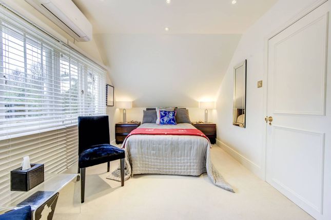 Property to rent in Frognal, Hampstead, London