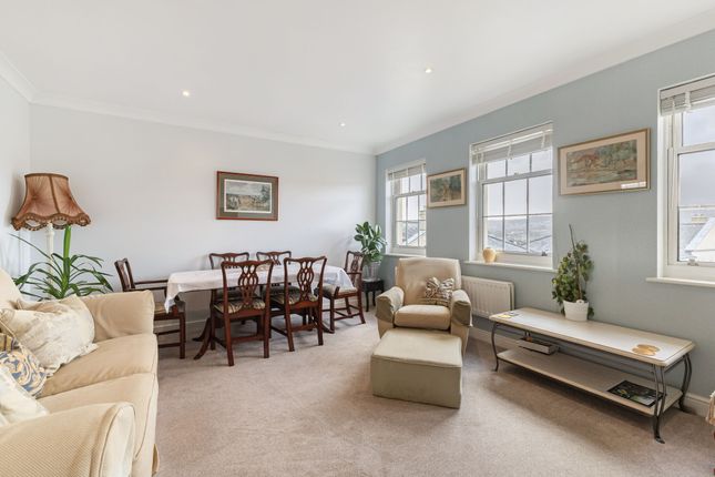 Flat 15, 18, Horstmann Close, Bath photo 2