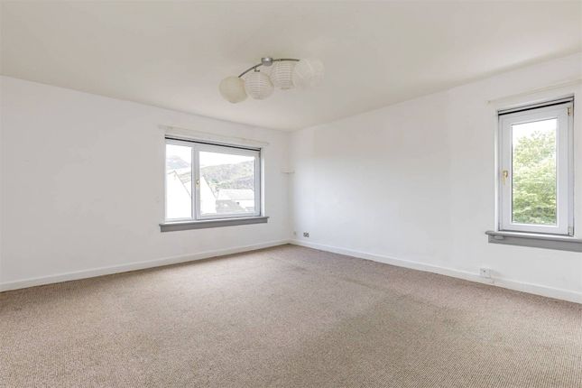 Abbeyhill Crescent, Abbeyhill Edinburgh photo 2