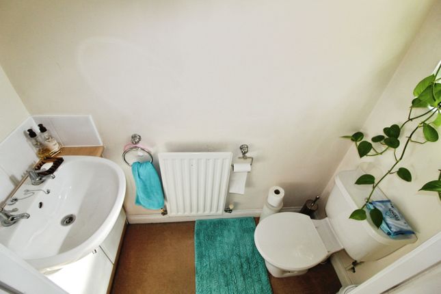 79, Russell Walk, Exeter photo 4