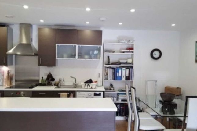 106 Hodgeson House, Christian Street, London photo 3