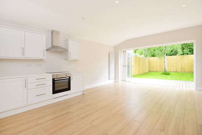 Thumbnail Flat to rent in Plough Lane SW19, Summerstown, London,