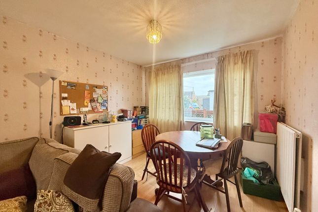 12, School Road, Great Yarmouth photo 4