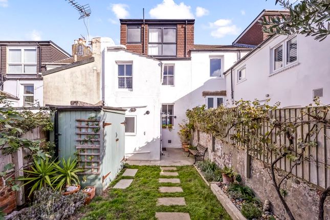 Lynton Street, Brighton photo 4