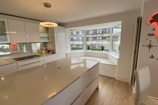 319, Brighton Road, Worthing photo 5
