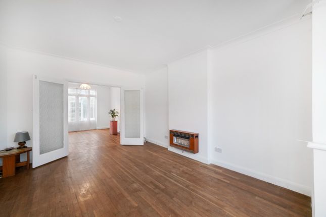 42 Northumberland Road, Harrow, Greater London photo 3