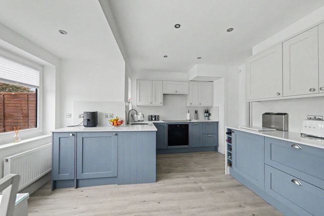 121 Offington Drive, Worthing photo 2