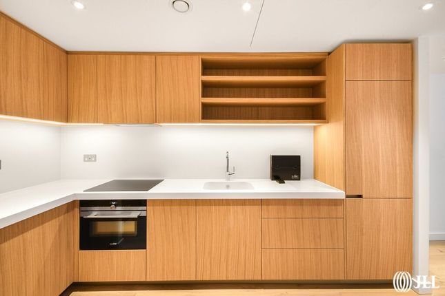 Apartment 307, Wilshire House, 2, Prospect Way, London photo 4