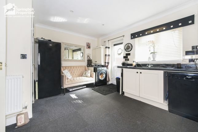 18a, Whitebarn road, Cardiff photo 5
