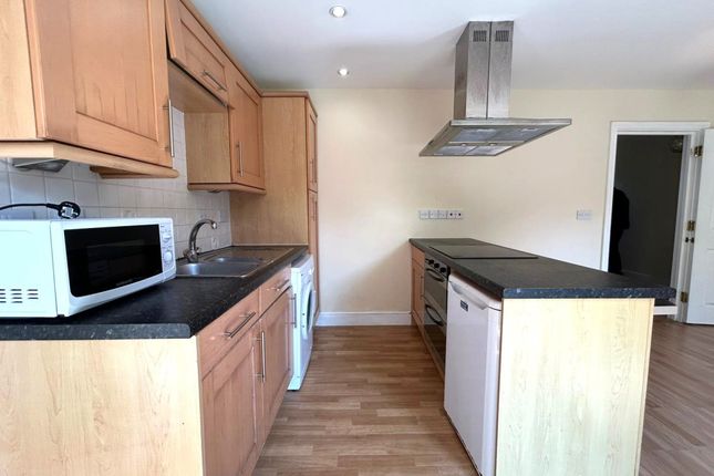 4, Robert House, Sovereign Place photo 4