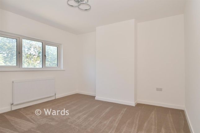26, Stonebridge Road, Gravesend photo 4