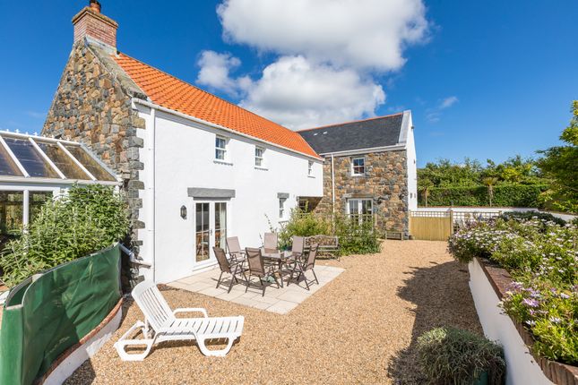 Cottage to rent in Route De Pleinmont, Torteval, Guernsey