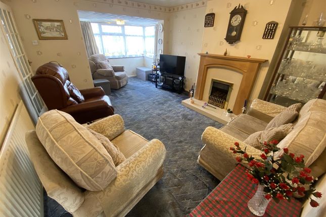 1, Braemar Avenue, Ashwood Park, Stourbridge photo 4