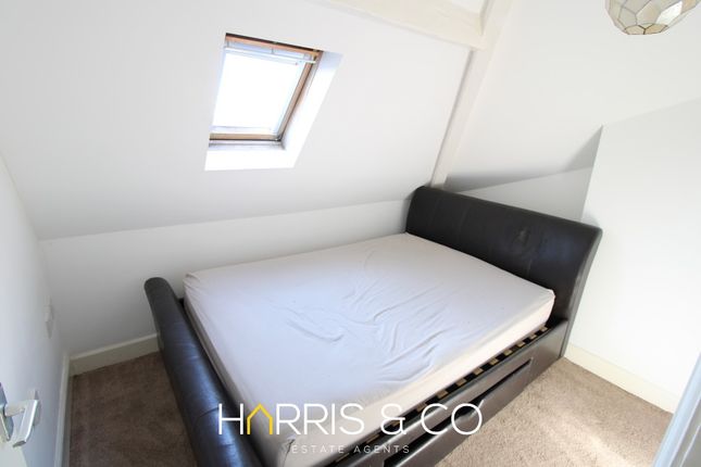 Flat 6, 3, Poulton Road, Lancashire photo 4