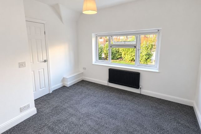 2, Oakland Road, Walsall photo 5