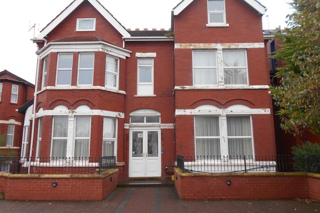 Thumbnail Flat to rent in Lathom Road, Southport