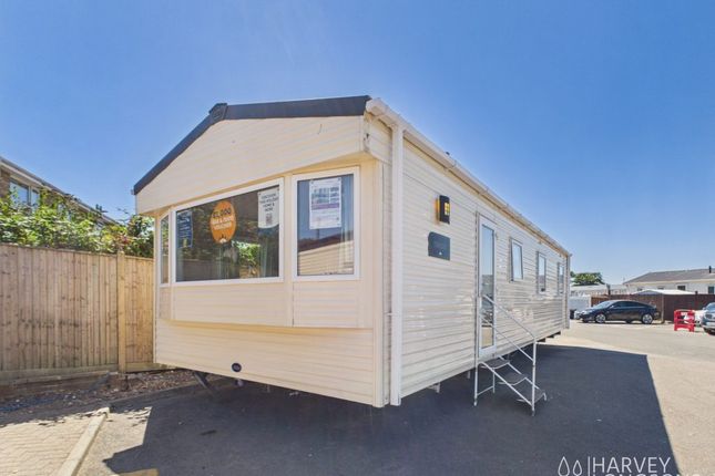 3-bed caravan on Winchelsea Sands Holiday Park, Winchelsea, £32,995