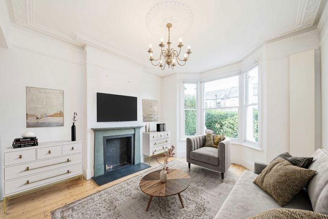 22, Heathfield Gardens, London photo 2