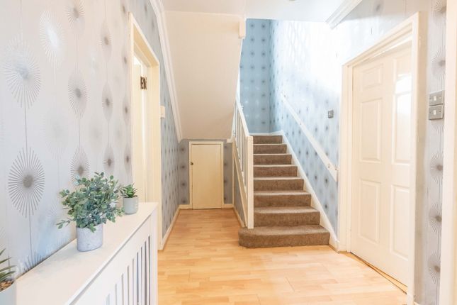 3, Farm Lane, Bellshill, ML4 photo 2