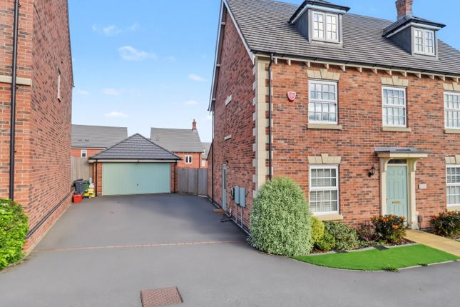 62, SPRING AVENUE, ASHBY-DE-LA-ZOUCH photo 2