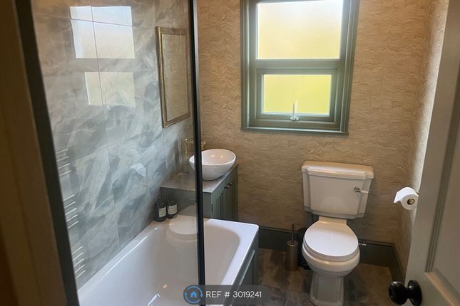 Flat, North Avenue, Ramsgate photo 3