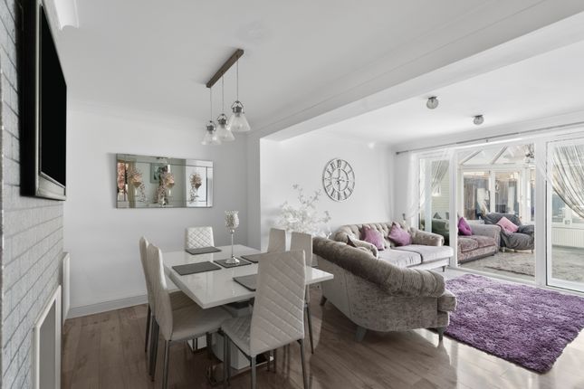 2, Shirley Close, Shoreham-by-Sea photo 3