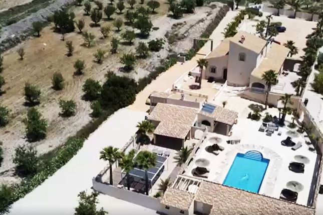 Thumbnail Country house for sale in Pl. De La Villa, 6, 03688 Hondón De Las Nieves, Alicante, Spain