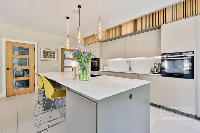1 Franklin Hill, Blackburn photo 2