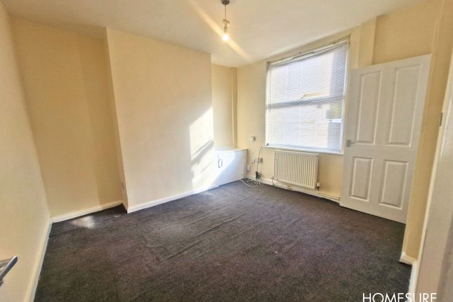 Tennyson Street, Bootle photo 3