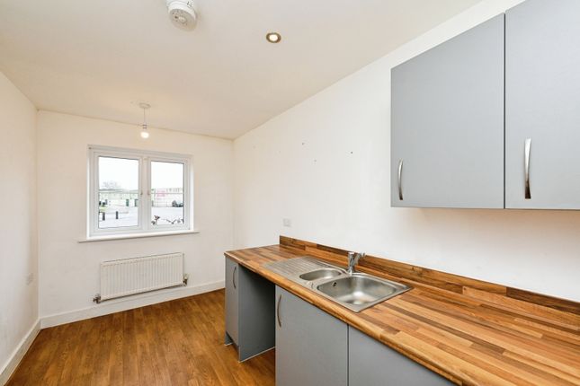 9, Dereham Drive, Norfolk photo 4