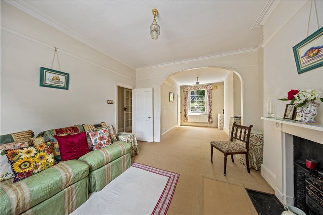 302, Kew Road, Surrey photo 4