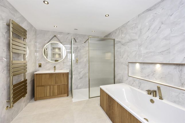 En-Suite Bath And Shower Room