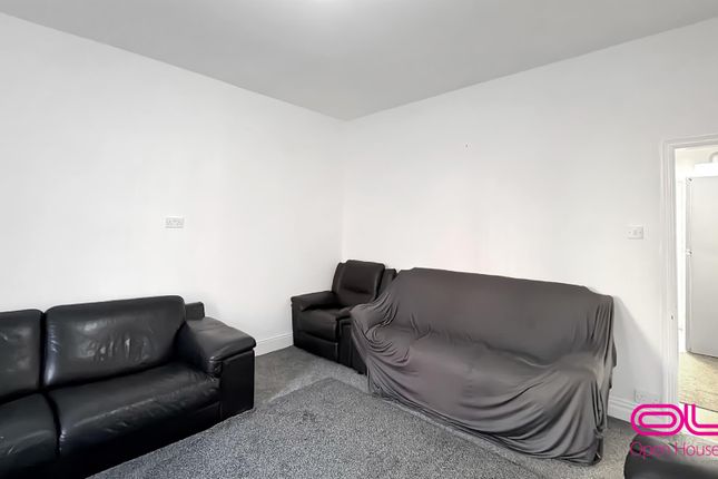 64, Longfield Road, Bolton photo 4