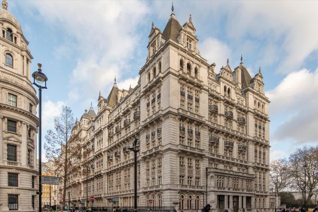 Flat for sale in Whitehall Court, Whitehall, London