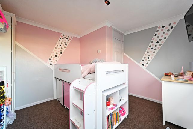 Terraced house for sale in Haslam Crescent, Sheffield