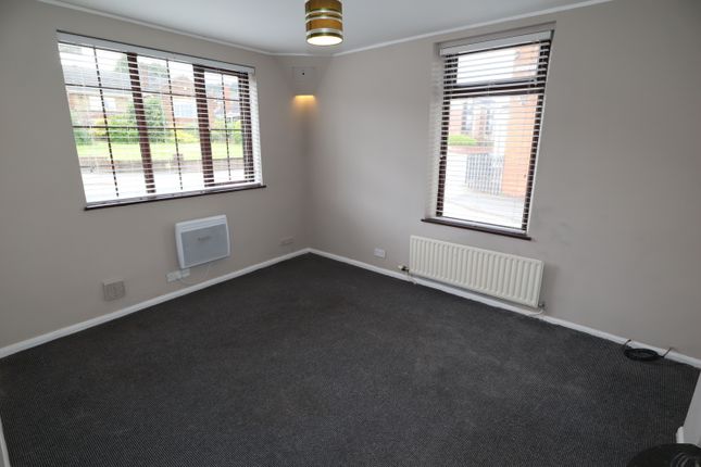 Flat for sale in Monks Road, Lincoln