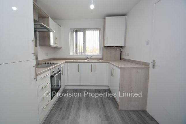 Town house to rent in Well Close Rise, City Centre, Leeds