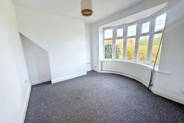 17, Gladesfield Road, Stockton-on-Tees photo 2