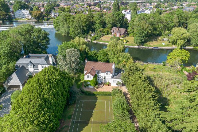 River House,, Quarrywood Road, Berkshire photo 3