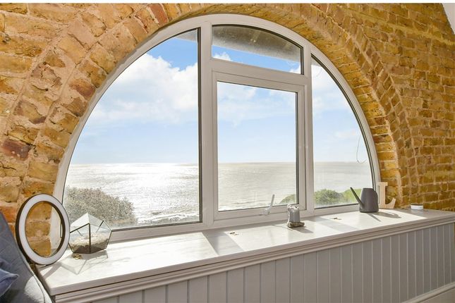 1-bed flat on North Foreland Estate Cliff Promenade, Broadstairs, £400,000