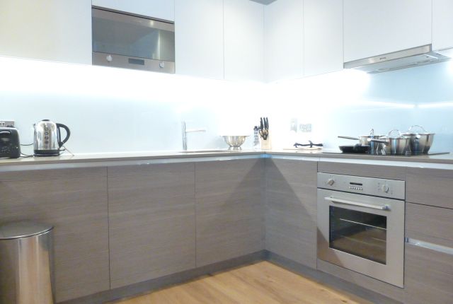 Elstree Apartments, Silverworks Development, Colindale photo 5